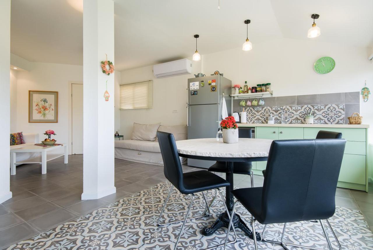 Homey Suite In Zichron Yaakov Zichron Ja’akow Zewnętrze zdjęcie